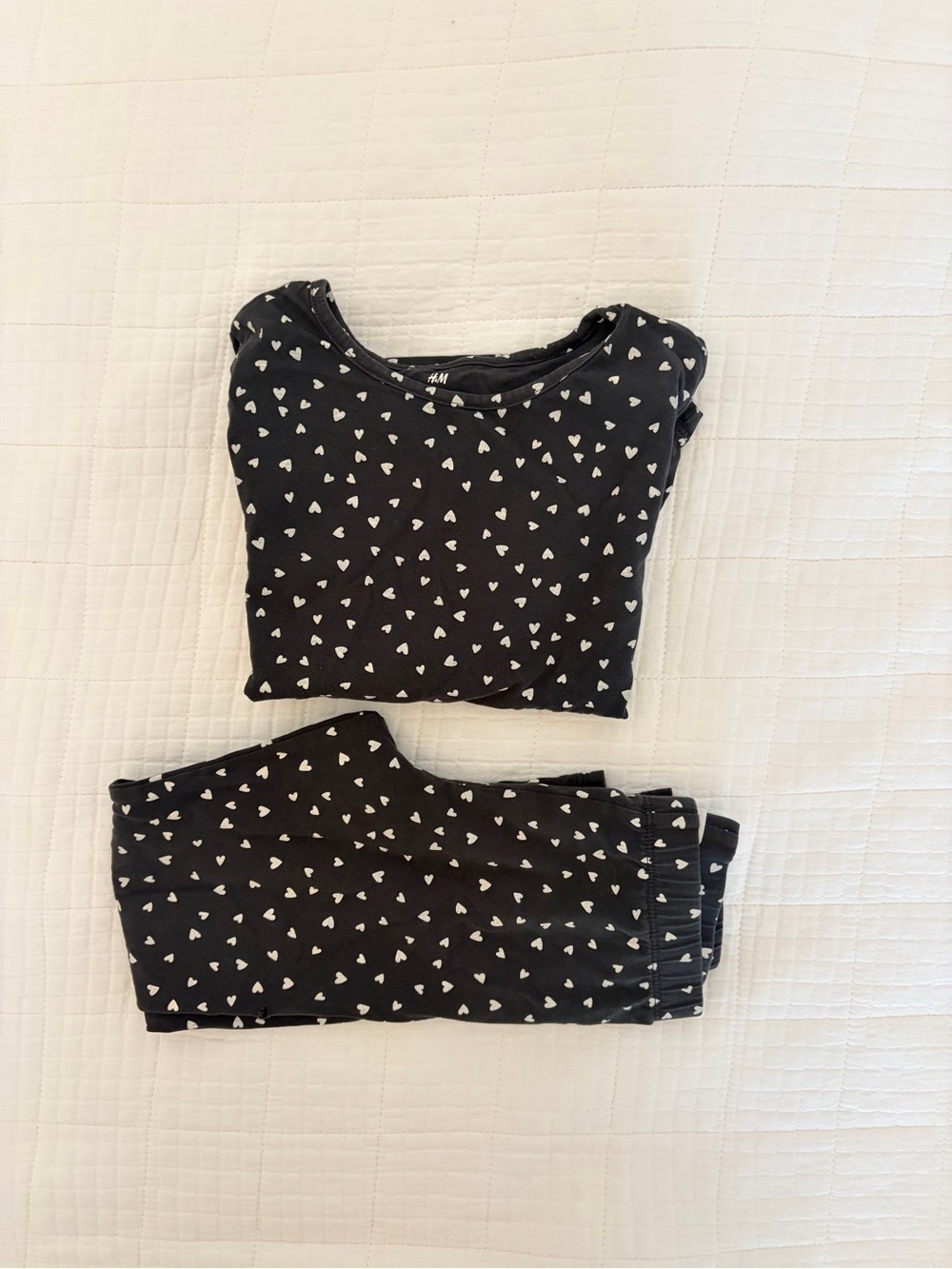 H&M Girls' Black Heart Print Set